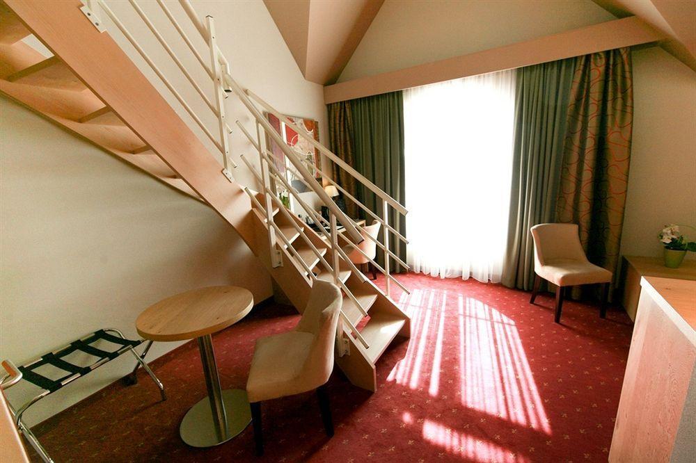 Hotel Verviers Van Der Valk Luaran gambar