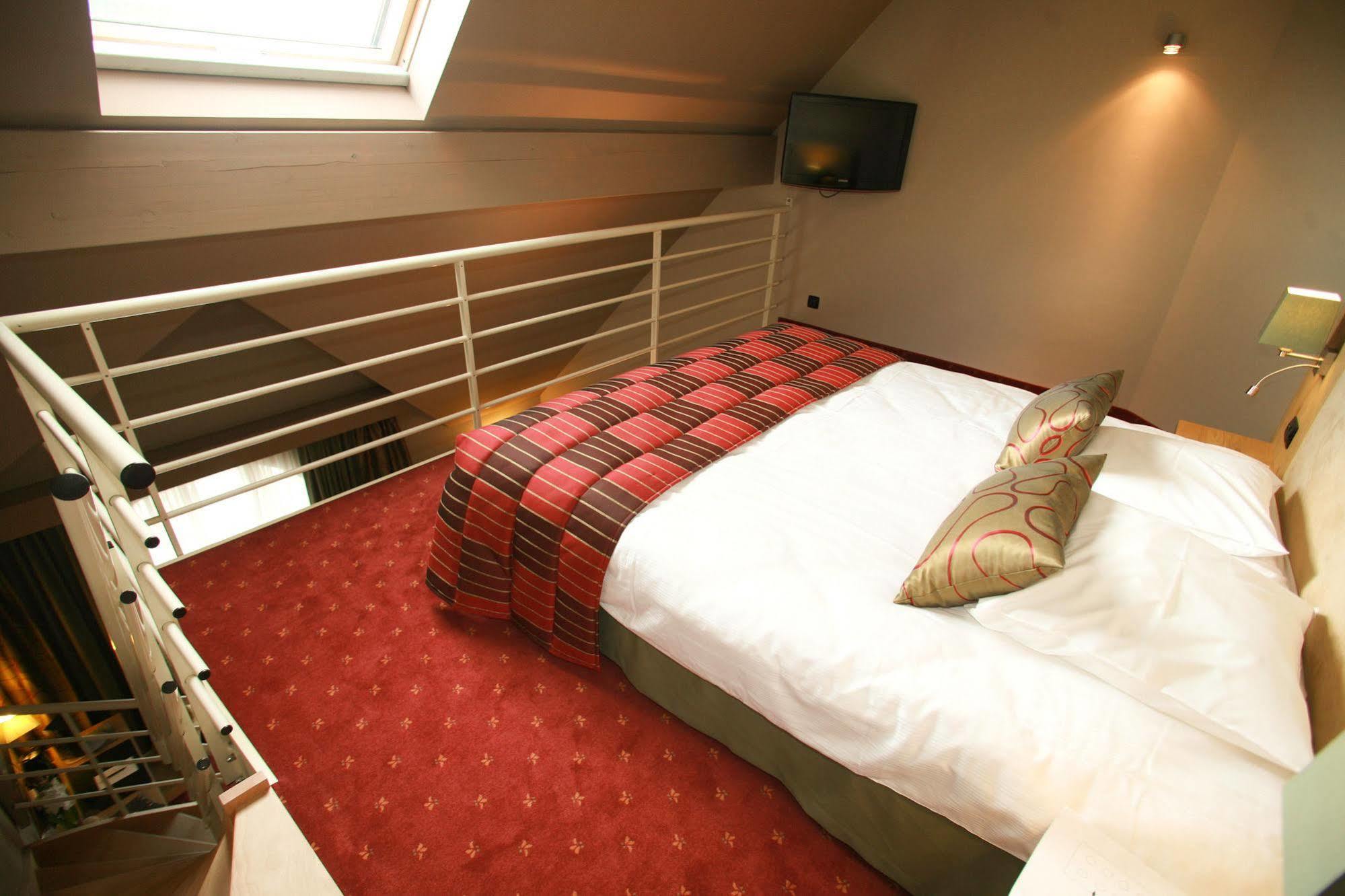 Hotel Verviers Van Der Valk Luaran gambar